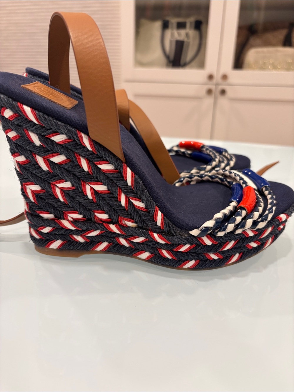NWOT Tory Burch Tory Wedges 8